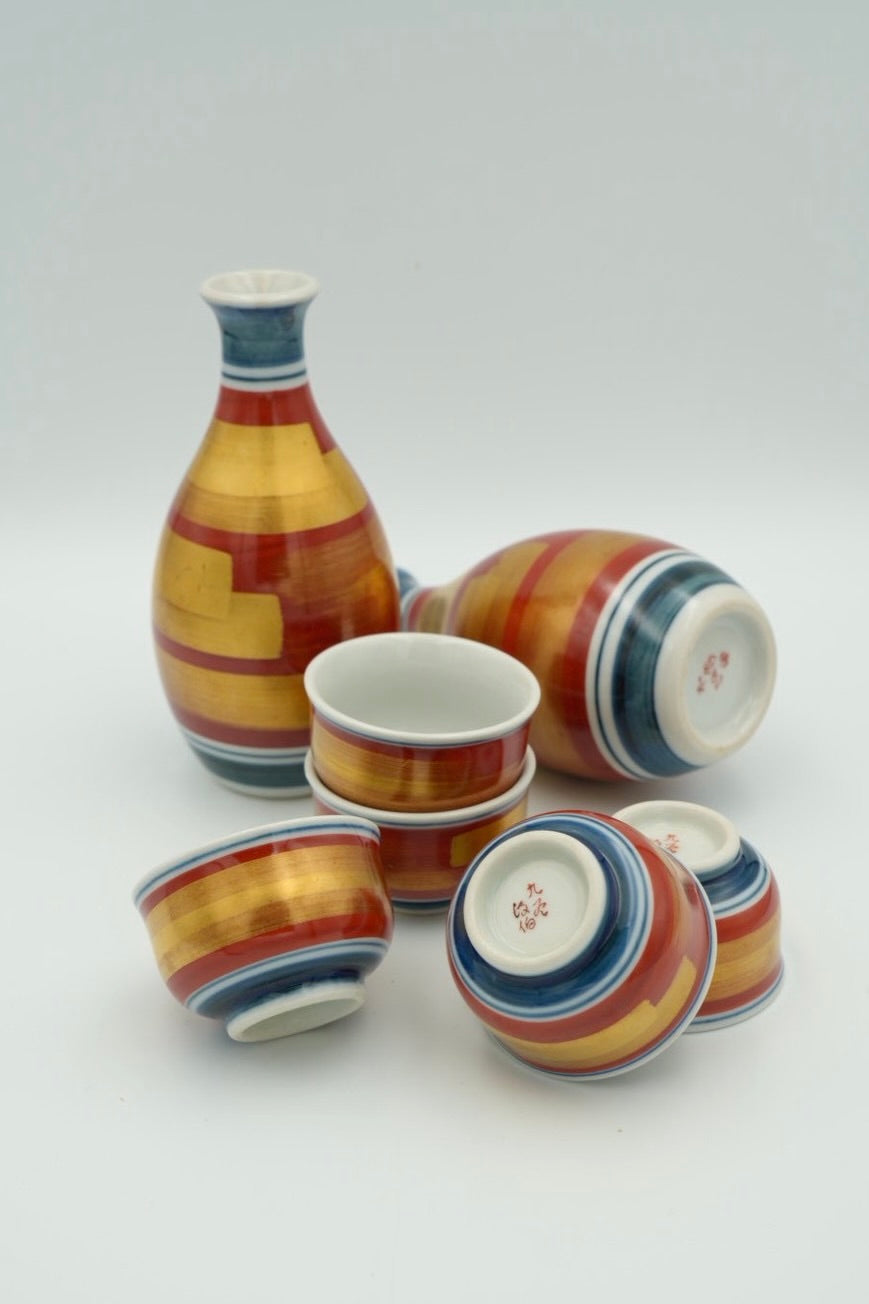 Kutani Seihaku Kiln Sake Set | 2 Tokkuri Flasks & 5 Guinomi Cups | Bold Color Band Design | Showa-Heisei Era | Wooden Box